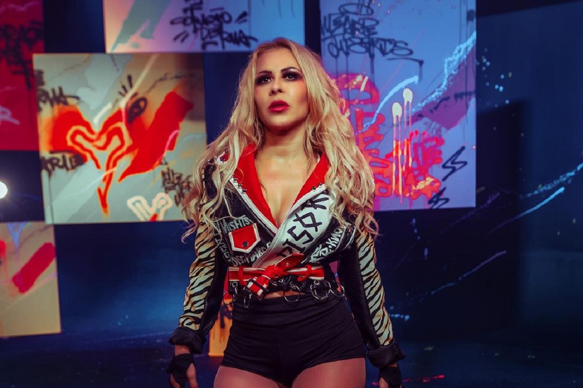 Goiano que viajou 14 horas para tirar foto com Joelma se diz decepcionado com a artista - Imagem do Instagram de Joelma Real Goiano que viajou 14 horas para tirar foto com Joelma se diz decepcionado com a artista - Imagem do Instagram de Joelma Real