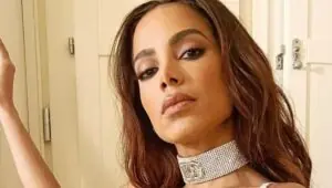 Anitta viciada em seriado da Netflix? Essa foi para surpreender a web, confira Confira - Reprodução Instagram