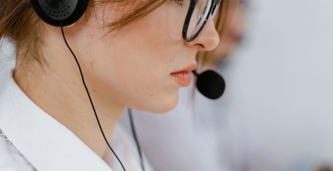 TJDFT condena operadora de telefonia a indenizar consumidora por abuso na oferta de produtos e serviços - Imagem do Canva
