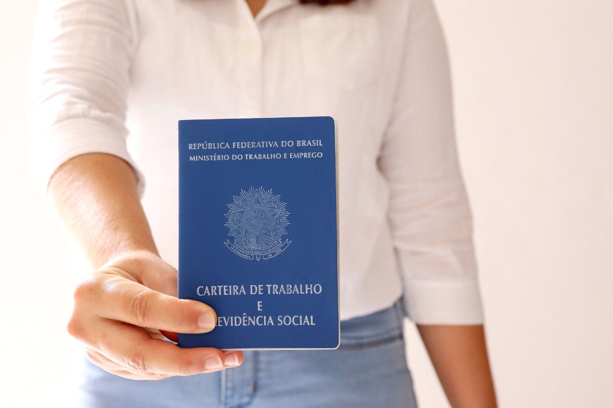 São Paulo tem 600 vagas de emprego no Cate; salários chegam a R$ 3.500. Foto: Canva São Paulo tem 600 vagas de emprego no Cate; salários chegam a R$ 3.500. Foto: Canva