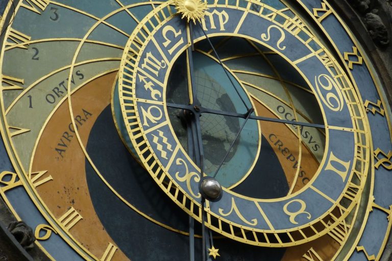 Horóscopo do dia: veja tudo sobre o seu signo neste domingo (21)