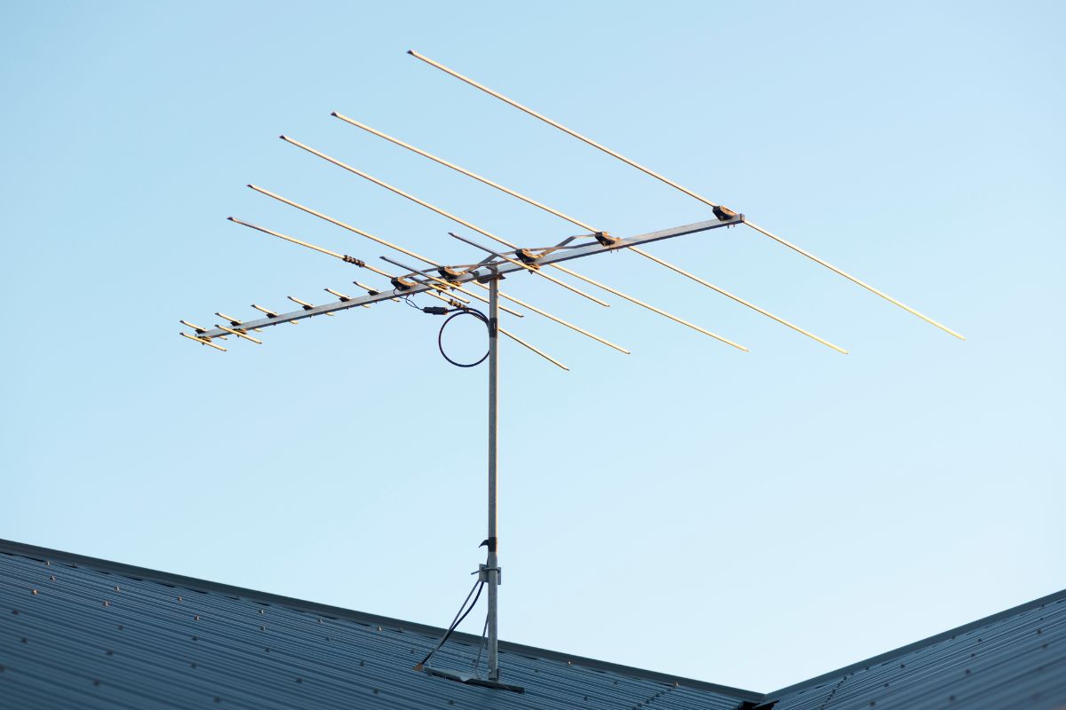 Siga Antenado: saiba como receber seu kit antena gratuitamente - Reprodução Canva