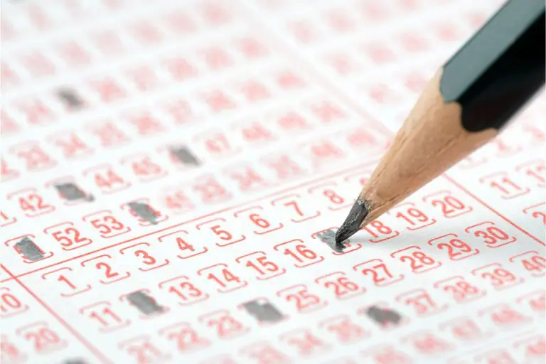 Quina 6988: 1 ganhador — qual a probabilidade de repetir?