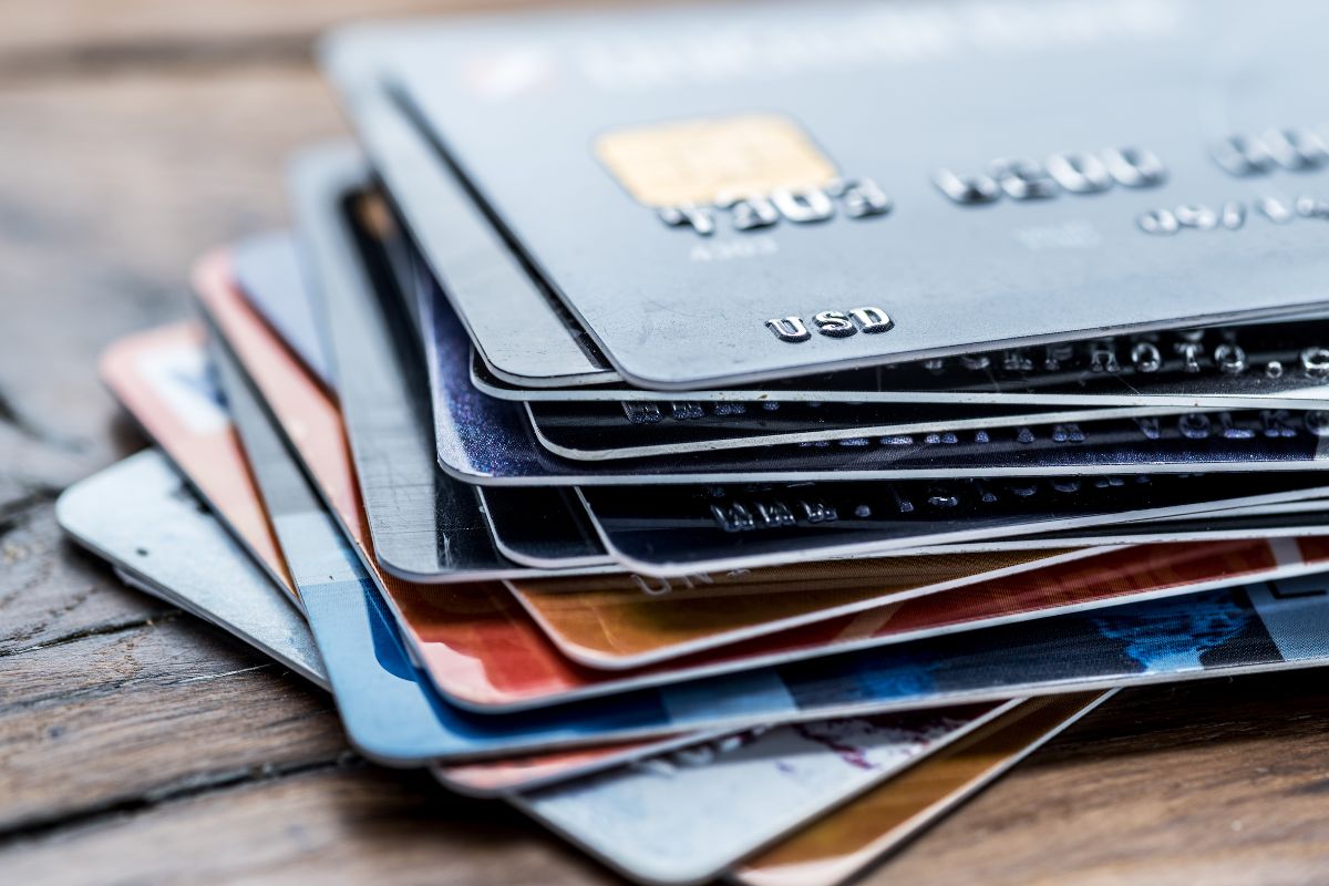 Cartão de crédito: o que todo mundo gostaria de saber sobre como transformá-lo em aliado. Foto: Canva