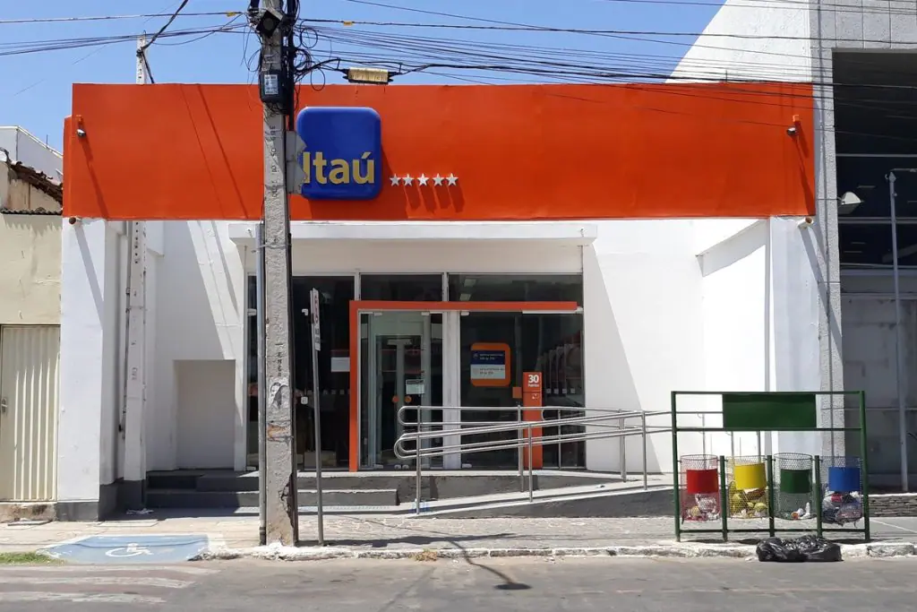 Banco Itaú anuncia pagamento de proventos, o rendimento pode ser maior que a poupança - Reprodução Google Commons