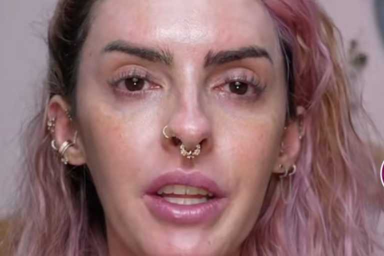 Influenciadora faz teste com base cara de Virginia Fonseca e dispara: “Bizarro” 9 Influenciadora faz teste com base cara de Virginia Fonseca e dispara: “Bizarro”