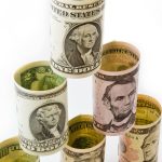 Pirâmides financeiras; confira 5 dicas importantes para evitar cair nos golpes. Foto: Pixabay