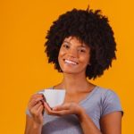 Descubra o poder do chá de hibisco: benefícios incríveis para e muita hidratação