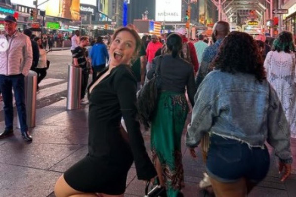 Larissa Manoela em Nova York; atriz encanta fãs em dias de trabalho e lazer. Foto: Instagram