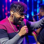 Pablo coloca sósia durante show em Campina Grande (PB) e tira onda com os fãs; confira a brincadeira. Foto: Redes sociais