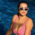 Deolane Bezerra ‘bem resolvida’ curte piscina em casa nova e web reage; confira. Foto: Instagram