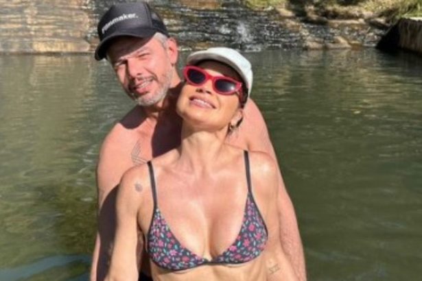 Flávia Alessandra ‘cala’ críticos em novas fotos em traje de banho na fazenda; veja as reações. Foto: Instagram