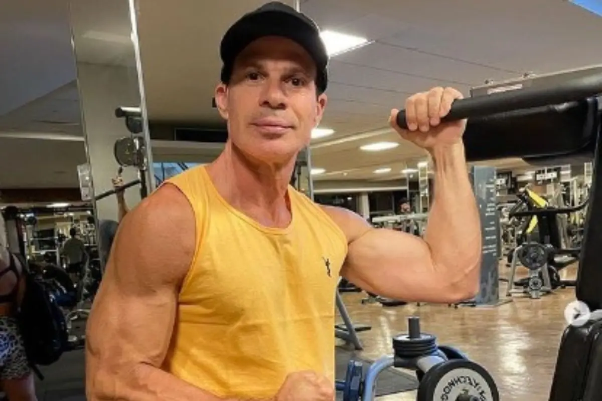 Túlio Maravilha faz harmonização facial e surpreende na internet; veja como ficou Túlio Maravilha faz harmonização facial e surpreende na internet; veja como ficou