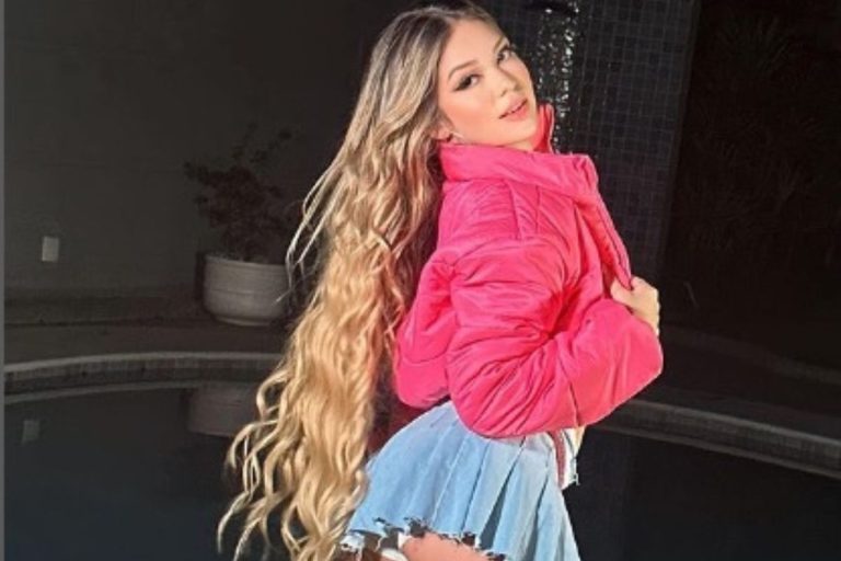 Melody e o caso Larissa Manoela; saiba o que a cantora falou sobre a comparação com a atriz. Foto: Instagram
