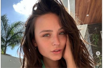 Mensagem bombástica da mãe de Larissa Manoela, censurada pela Globo, é revelada por colunista e choca internautas. Foto: Instagram