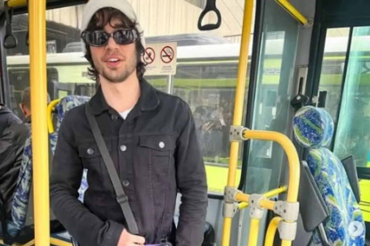 Viih Tube e Eliezer comemoram a compra da tão sonhada casa; veja a reação da web Viih Tube e Eliezer comemoram a compra da tão sonhada casa; veja a reação da web