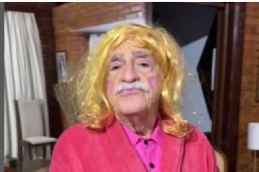 Ary Fontoura entra no clima da Barbie e arranca risos nas redes; confira