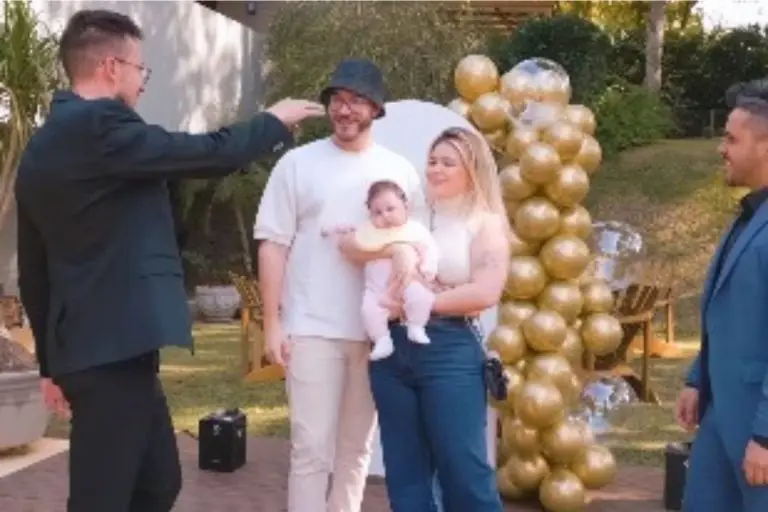 Viih Tube e Eliezer surpreendem com tamanho da futura casa; confira