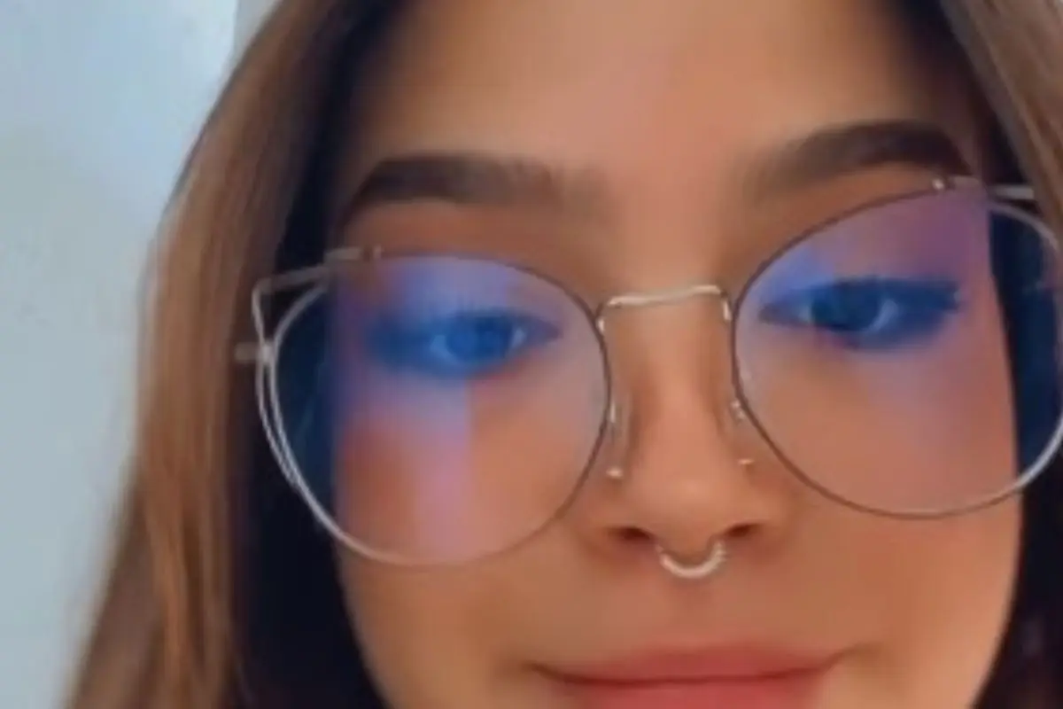 Mel Maia arruma as malas para Paris e sensualiza no Instagram; confira Mel Maia arruma as malas para Paris e sensualiza no Instagram; confira