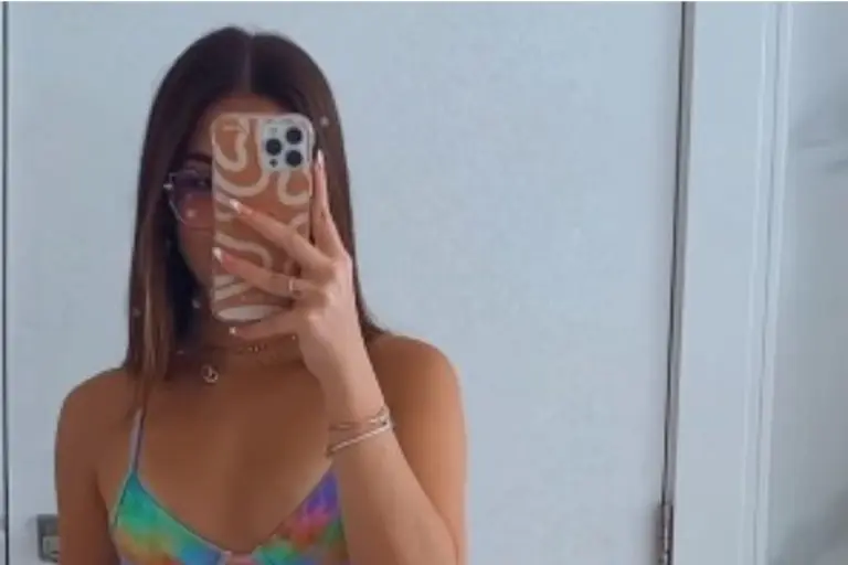 Mel Maia arruma as malas para Paris e sensualiza no Instagram; confira