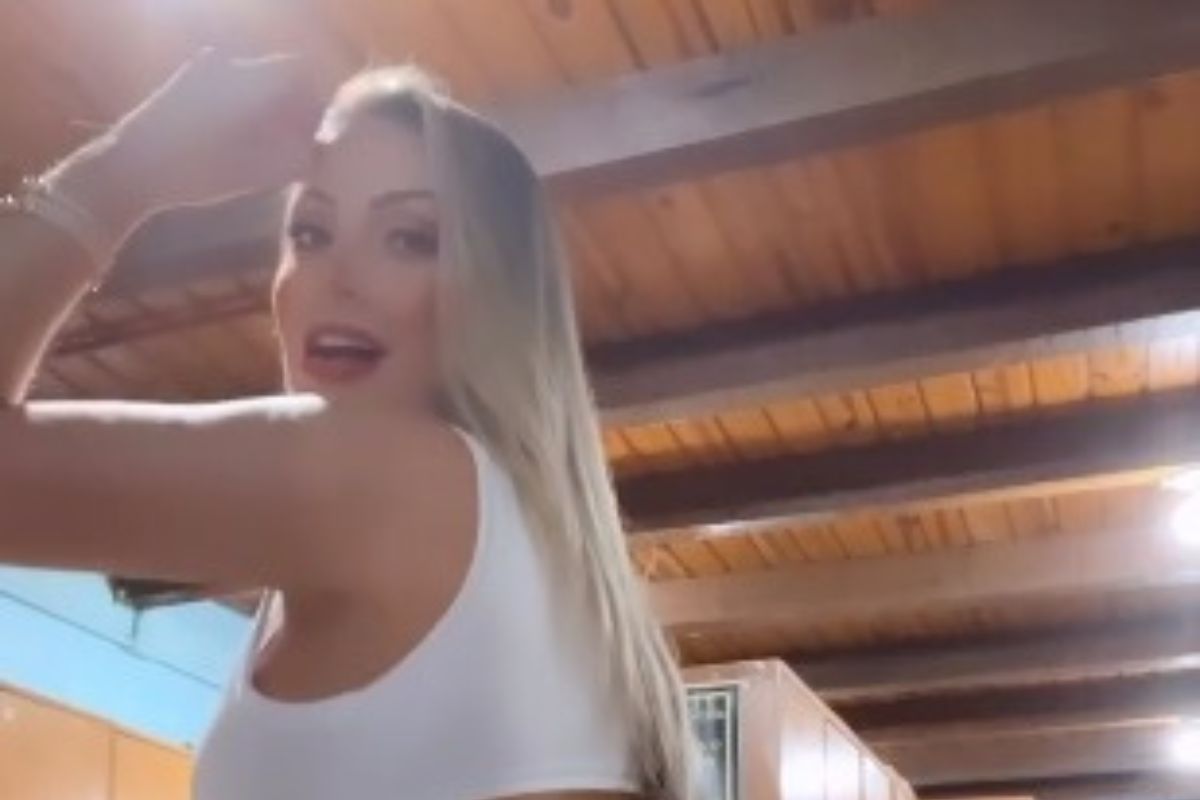 Andressa Urach ‘provoca’ seguidores no Instagram e faz convite tentador; confira