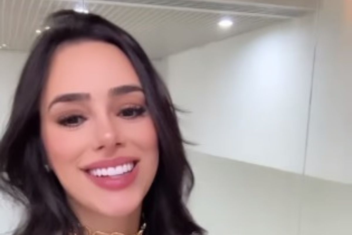 Bruna Biancardi nos bastidores da Arábia; mulher de Neymar posta impressões do país e surpreende