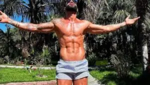 Gusttavo Lima exibe físico de atleta e deixa as fãs sem fôlego; confira. Foto: Instagram