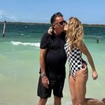 Galvão Bueno faz declaração a Desirée Soares e festeja aniversário de esposa; chama da paixão sempre acesa