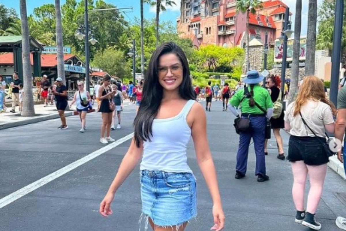 Juliette Freire se encanta com passeio à Disney; confira como está sendo