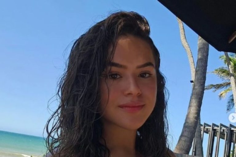 Maisa Silva comemora 48 milhões de seguidores e festeja em grande estilo; sem limites para brilhar