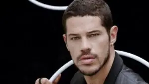 José Loreto encanta fãs em imagem com a filha; saiba o motivo