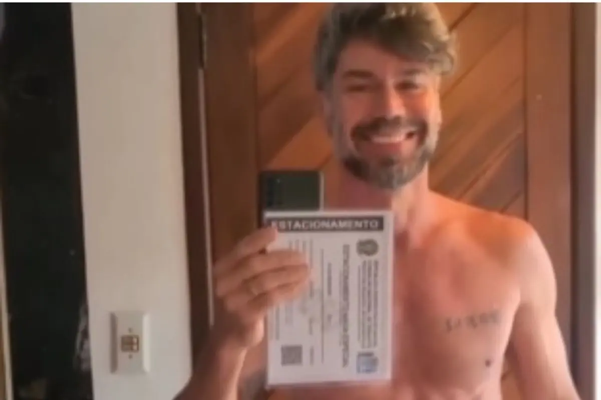 Nil Marino, modelo de 60 anos com cara de novinho; história viraliza e surpreende nas redes Nil Marino, modelo de 60 anos com cara de novinho; história viraliza e surpreende nas redes