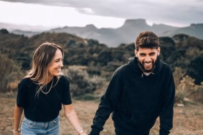 Yuri Alberto curte folga do Timão com passeio a Campos do Jordão ao lado da amada; veja como a web reagiu