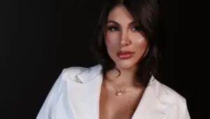 Jheny Santucci, encanta a web com ensaio de gravidez; à espera do bebê com Arthur Aguiar