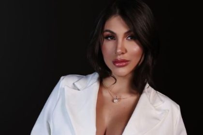 Jheny Santucci, encanta a web com ensaio de gravidez; à espera do bebê com Arthur Aguiar