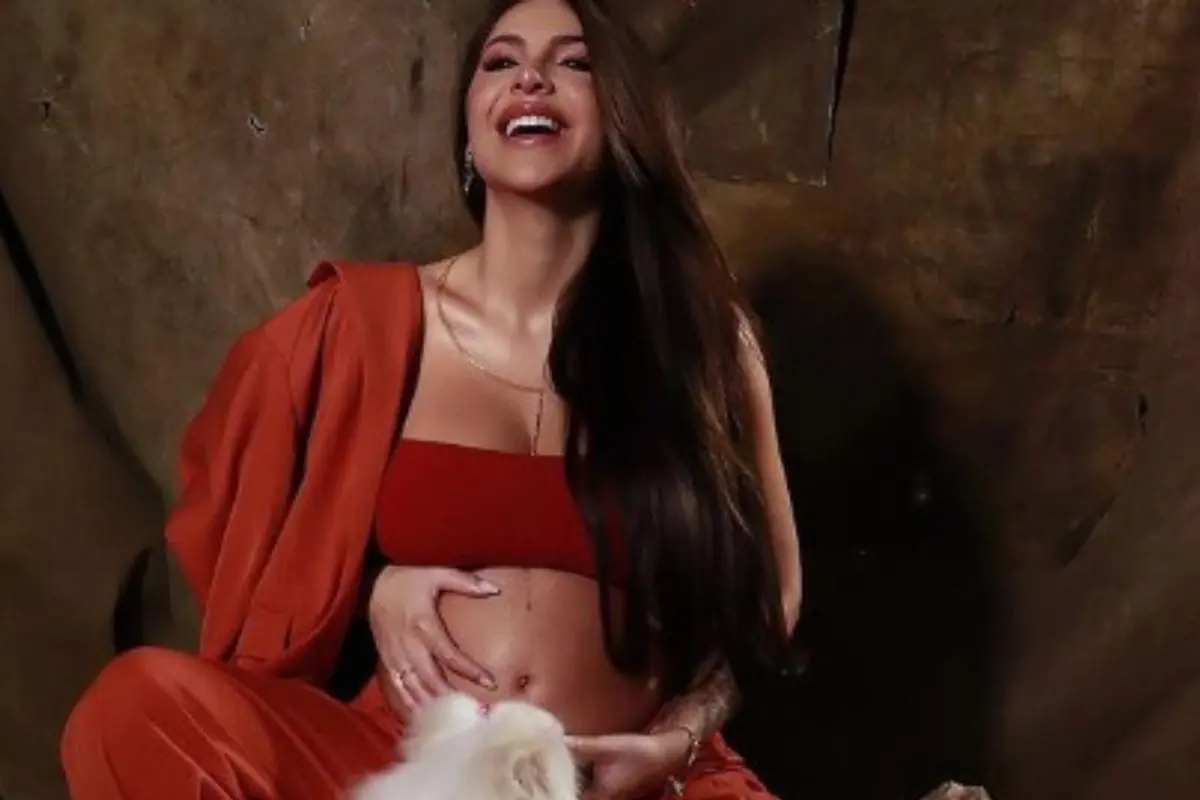 Jheny Santucci, encanta a web com ensaio de gravidez; à espera do bebê com Arthur Aguiar Jheny Santucci, encanta a web com ensaio de gravidez; à espera do bebê com Arthur Aguiar