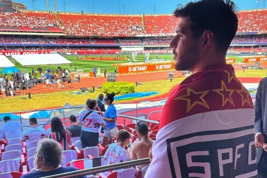 Rodrigo Mussi festeja São Paulo campeão e marca volta por cima; a surpreendente superação do ex-BBB