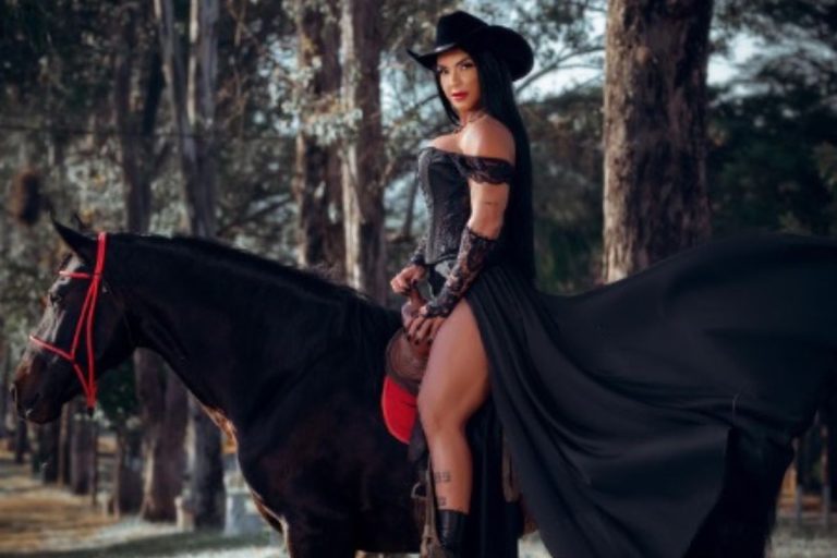 Simioni eliminada em ‘A Fazenda 15’; reação de Rachel Sheherazade viraliza; confira