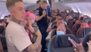 Mc Daniel se encanta (de novo) com criança em avião e revela sonho; confira