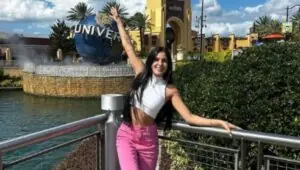 Ana Castela curte parques da Disney e agita web; Gustavo Mioto à vista? Confira