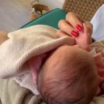 Bruna Biancardi comemora volta para casa na companhia de Mavie; dedicação total