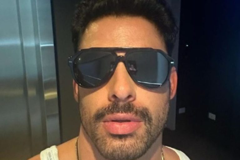 Cauã Reymond posta foto no Instagram e ganha flerte de Pablo Vittar; arrasando corações