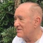 Renato Aragão encanta web e dá nova lição de vida; sempre surpreendendo