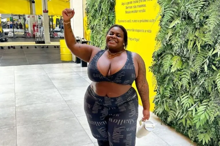 Jojo Todynho choca web com resultado parcial da bariátrica; veja quanto já emagreceu