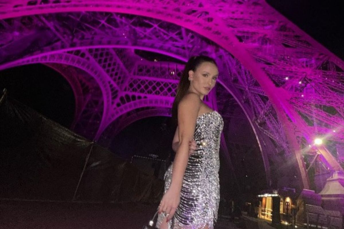 Larissa Manoela relembra momentos em Paris e promete surpreender com novas fotos