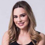 Rachel Sheherazade faz postagem emblemática e prevê novos ‘ciclos’