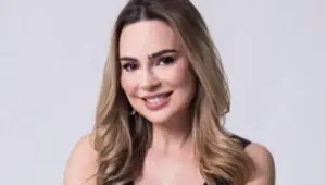 Rachel Sheherazade faz postagem emblemática e prevê novos ‘ciclos’