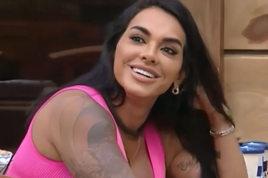 Kamila Simioni faz forte desabafo após saída de ‘A Fazenda 15’ e revela sentimento