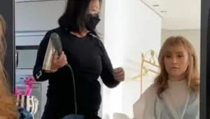 Carla Diaz mostra bastidores de filme ‘A Menina que matou os pais – A Confissão’; confira