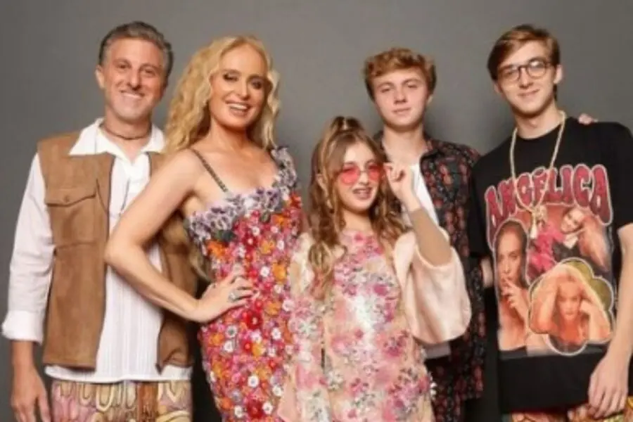 Angélica 50 anos: apresentadora valoriza família na comemoração. Foto: Reprodução Instagram